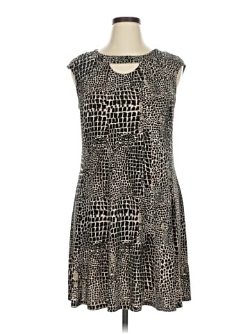 Danny And Nicole Casual Dress (view 1)