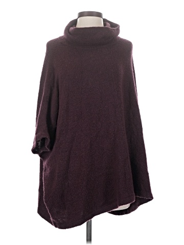 Caslon Poncho (view 1)