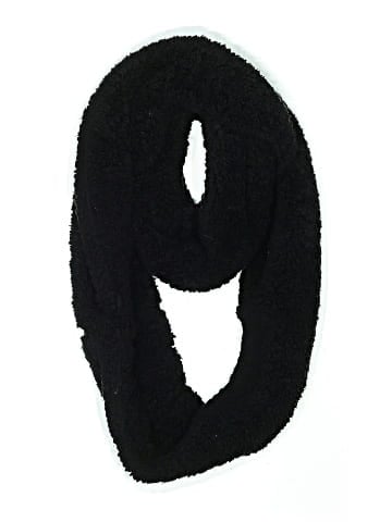Hollister Scarf (view 1)