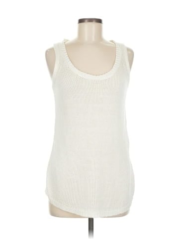 Outback Red Sleeveless Top (view 1)