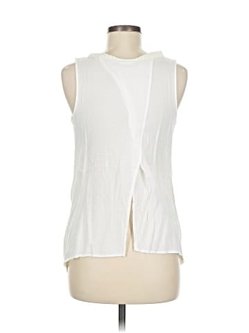 Outback Red Sleeveless Top (view 2)