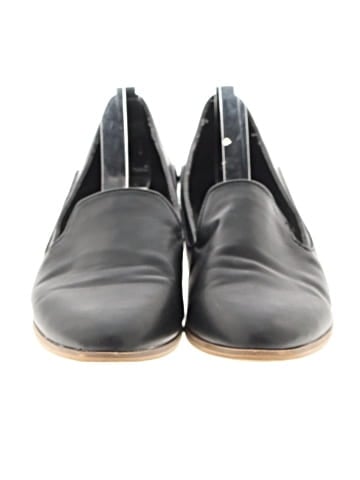Mia Flats (view 2)
