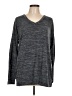 Danskin Gray Long Sleeve Top Size L - photo 1