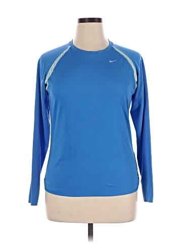 Nike Long Sleeve Top (view 1)