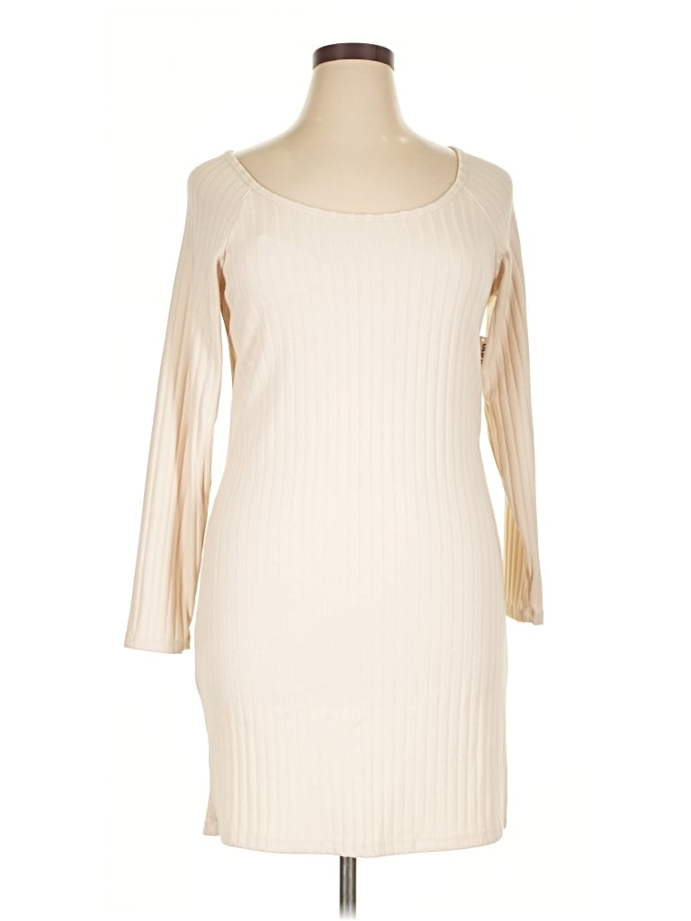 Old Navy Casual Dress In White