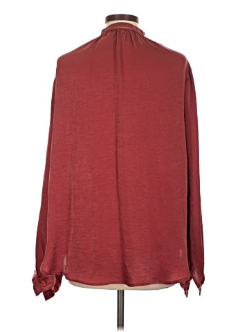 Astoria Activewear Long Sleeve Blouse (view 2)