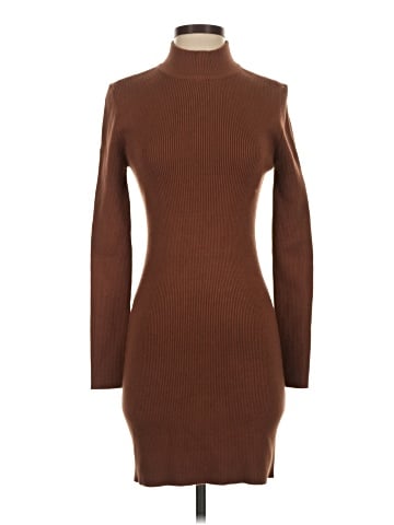 Line & Dot Casual Dress (view 1)