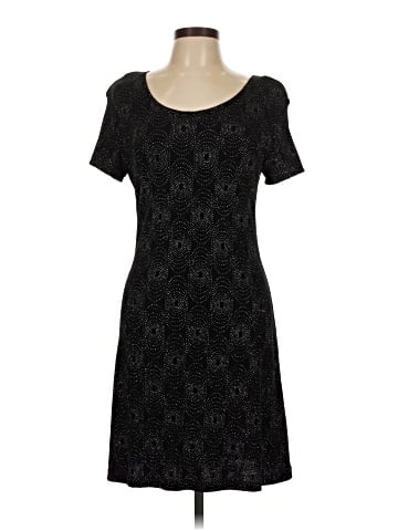 Hampton Nites Casual Dress (view 1)