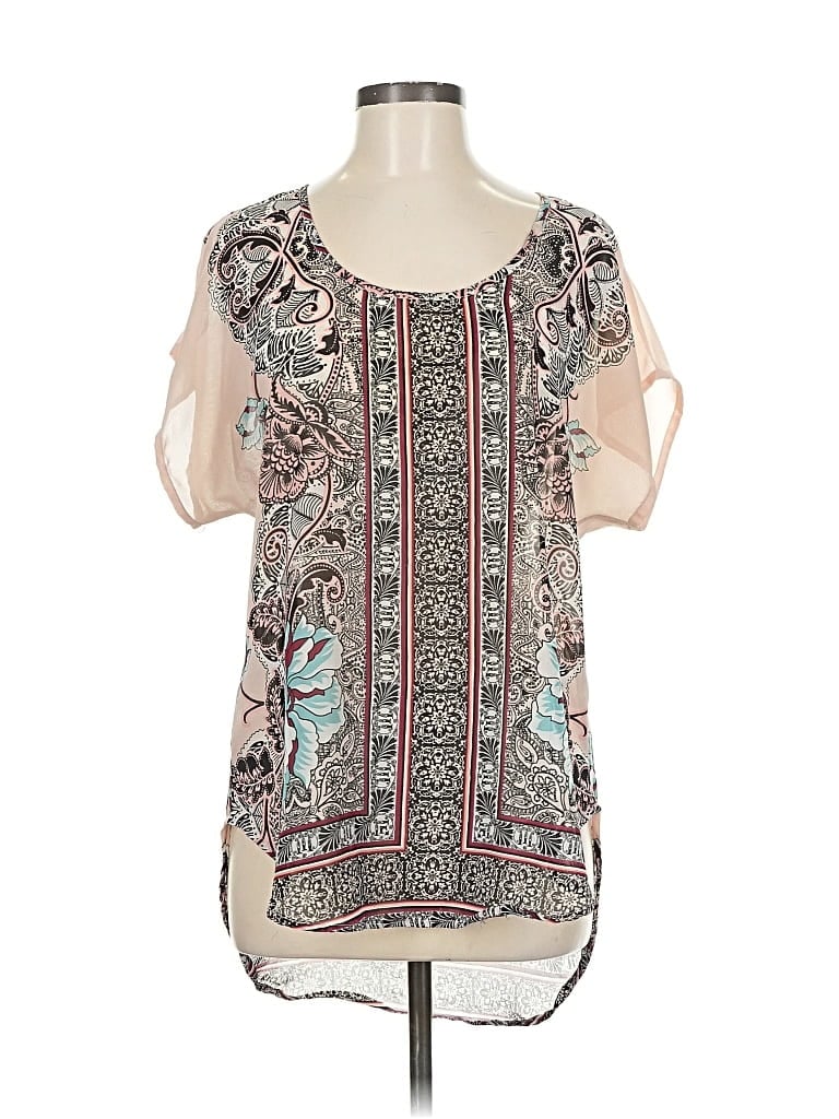 Pre-owned Live 4 Truth Short Sleeve Blouse In Ivory