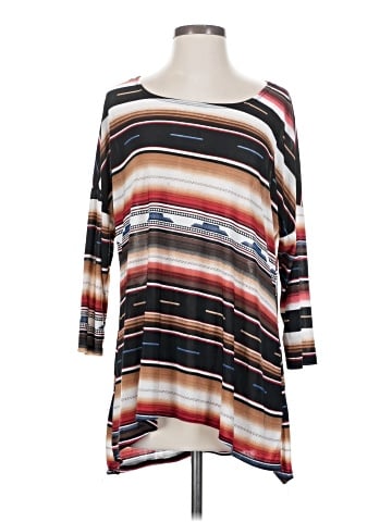 82 Days 3/4 Sleeve Top (view 1)