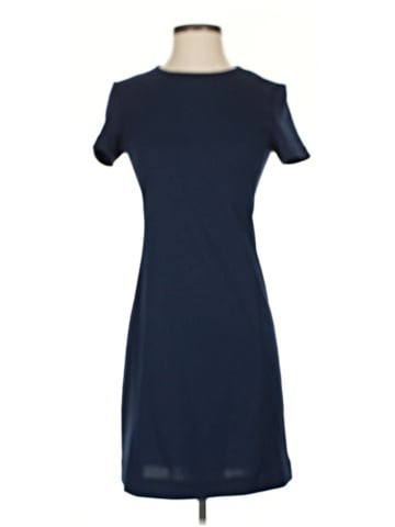Uniqlo Casual Dress (view 1)