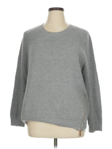 Elizabeth & Clarke Pullover Sweater (view 1)