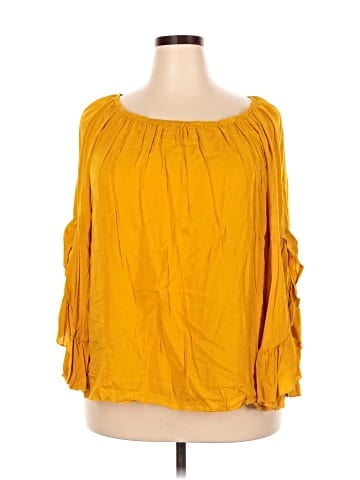 Fever 3/4 Sleeve Blouse (view 1)