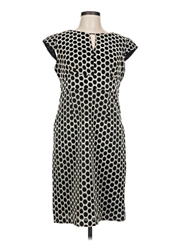 Liz Claiborne Casual Dress (view 1)