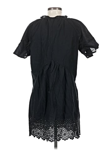 Old Navy Casual Dress (view 2)