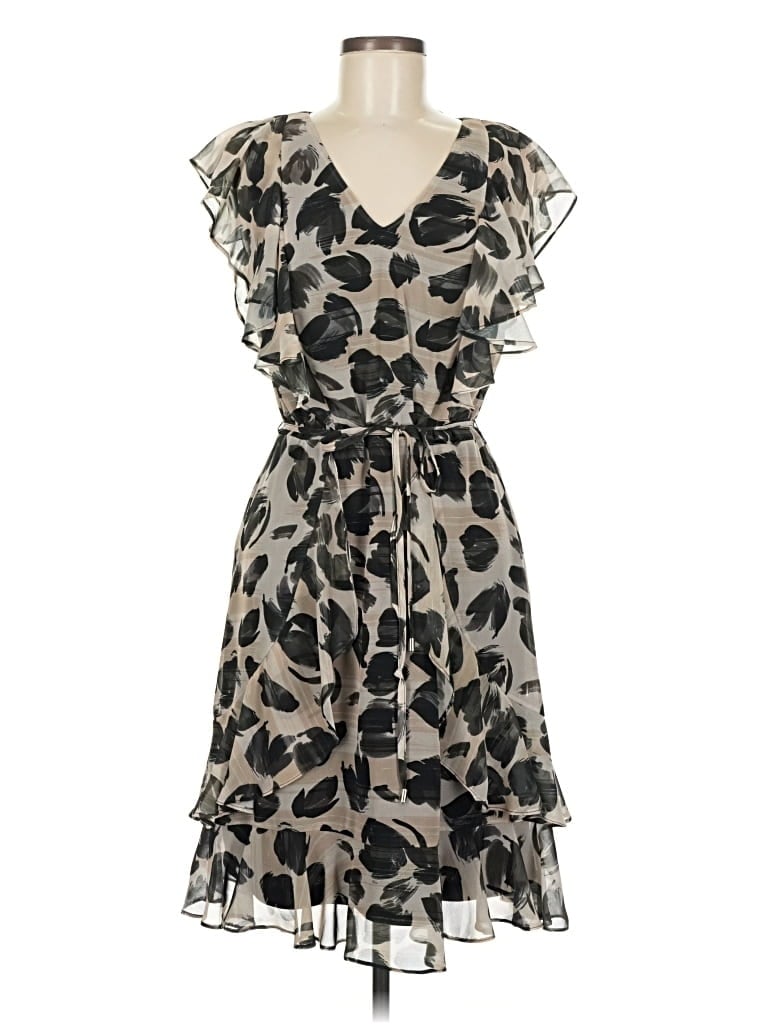 Pre-owned Frank Lyman Design Cocktail Dress In Gray