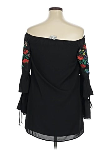 VAVA by Joy Han 3/4 Sleeve T-Shirt (view 2)