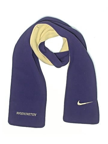 Nike Scarf (view 1)