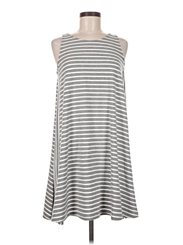 Thyme and Honey Casual Dress (view 1)