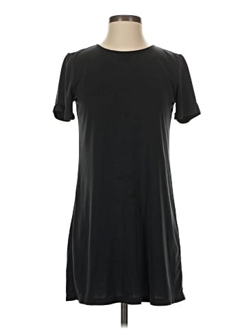 Alice + Olivia Casual Dress (view 1)