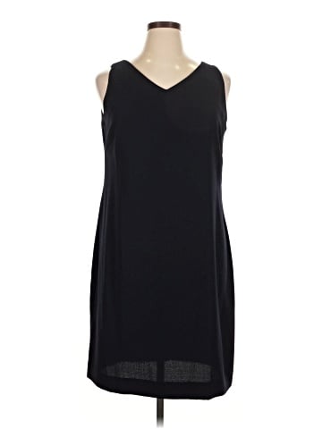 Danny & Nicole Casual Dress (view 1)