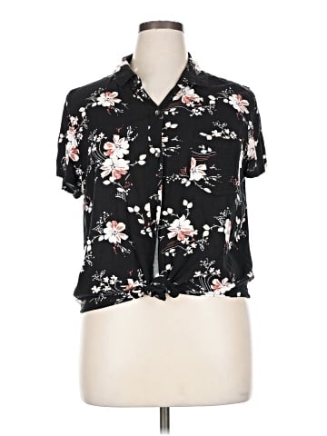 Aeropostale Short Sleeve Blouse (view 1)