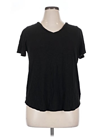 Jessica Simpson Short Sleeve T-Shirt (view 1)
