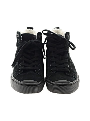 Cariuma Sneakers (view 2)