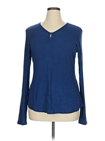 Aventura Long Sleeve Top (view 1)