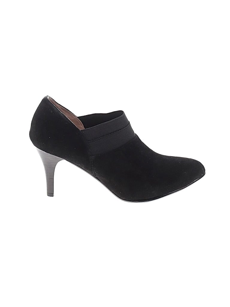 Pre-owned Taryn Rose Ankle Boots In Black