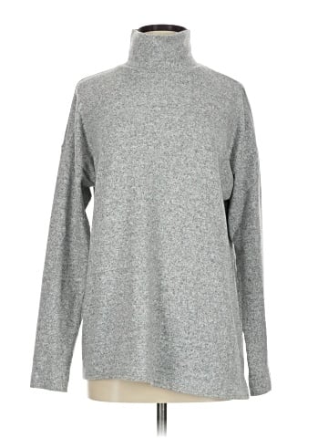 Uniqlo Turtleneck Sweater (view 1)