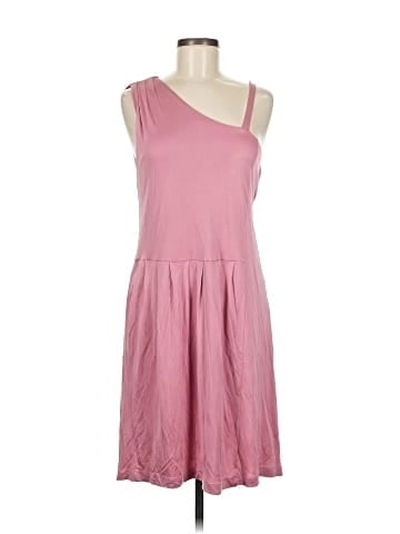 In Add Minus Casual Dress (view 1)