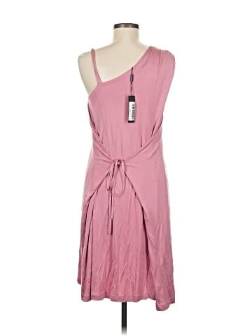 In Add Minus Casual Dress (view 2)
