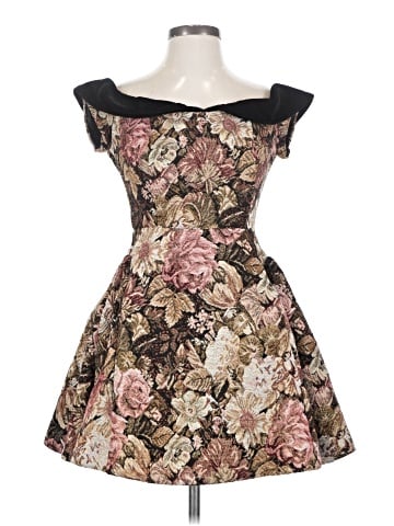En Saison Cocktail Dress (view 1)