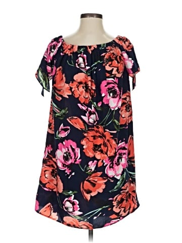 Soprano Casual Dress (view 1)