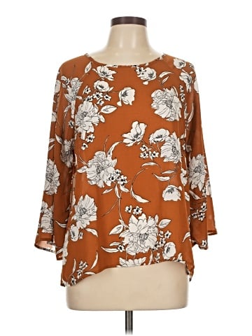 Crescent 3/4 Sleeve Blouse (view 1)