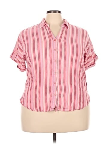 Gloria Vanderbilt Short Sleeve Button-Down Shirt (view 1)