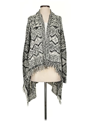 Romeo & Juliet Couture Poncho (view 1)