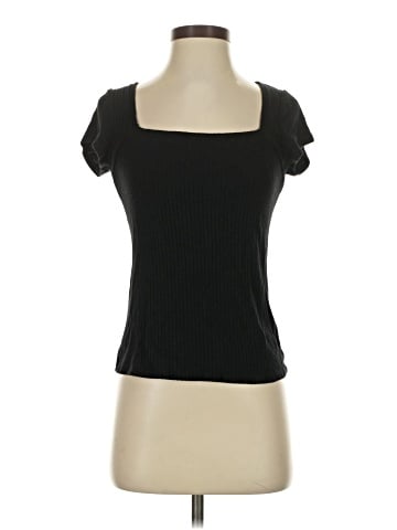 Elie Tahari Short Sleeve T-Shirt (view 1)