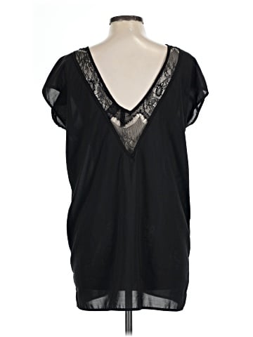 Bisou Bisou Short Sleeve Blouse (view 2)