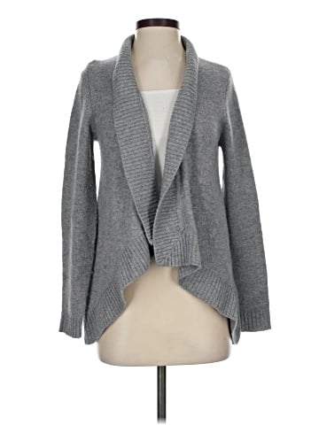 Kinross Cardigan (view 1)