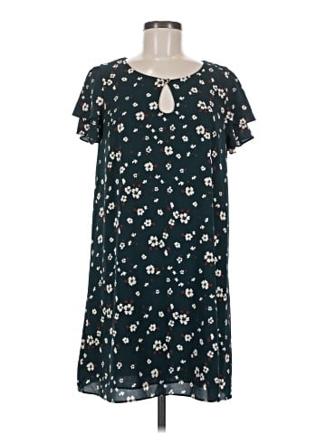 Everly Casual Dress (view 1)