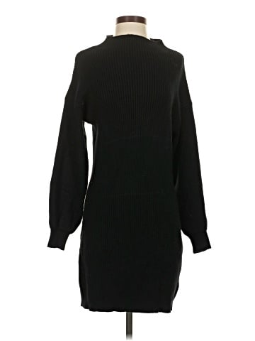 Line & Dot Casual Dress (view 1)