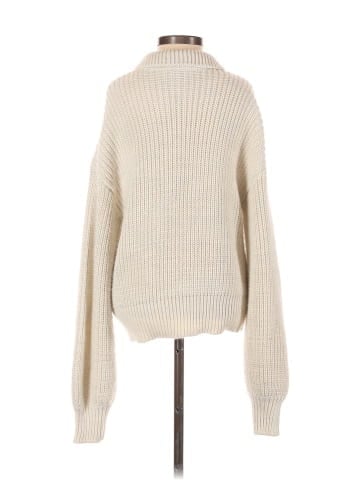 BB Dakota Pullover Sweater (view 2)