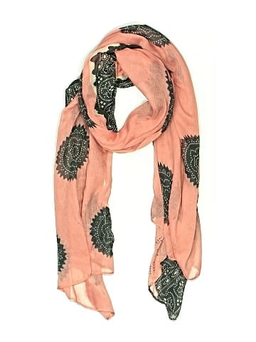 2 Chic Scarf (view 1)