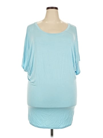 Lock & Love Short Sleeve Top (view 1)