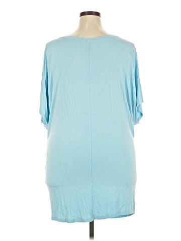 Lock & Love Short Sleeve Top (view 2)