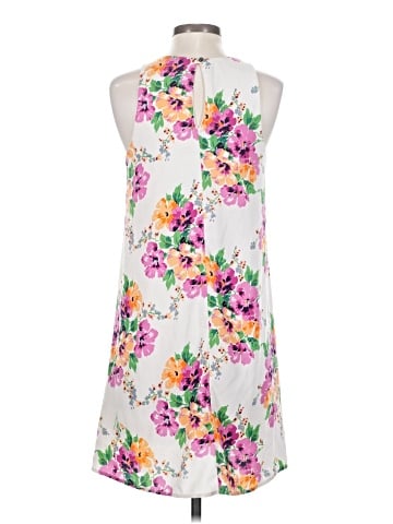 Everly Casual Dress (view 2)
