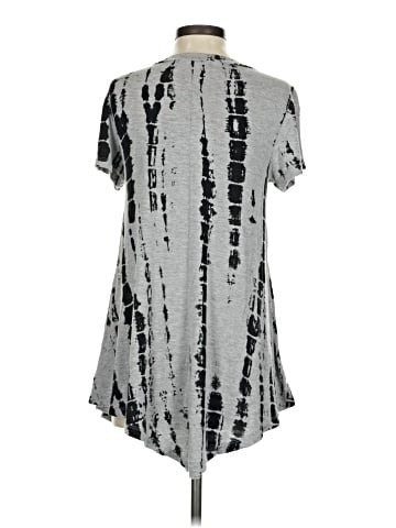 Bleu Short Sleeve T-Shirt (view 2)