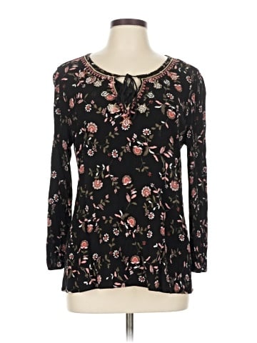 Casual Express Apparel Long Sleeve Blouse (view 1)